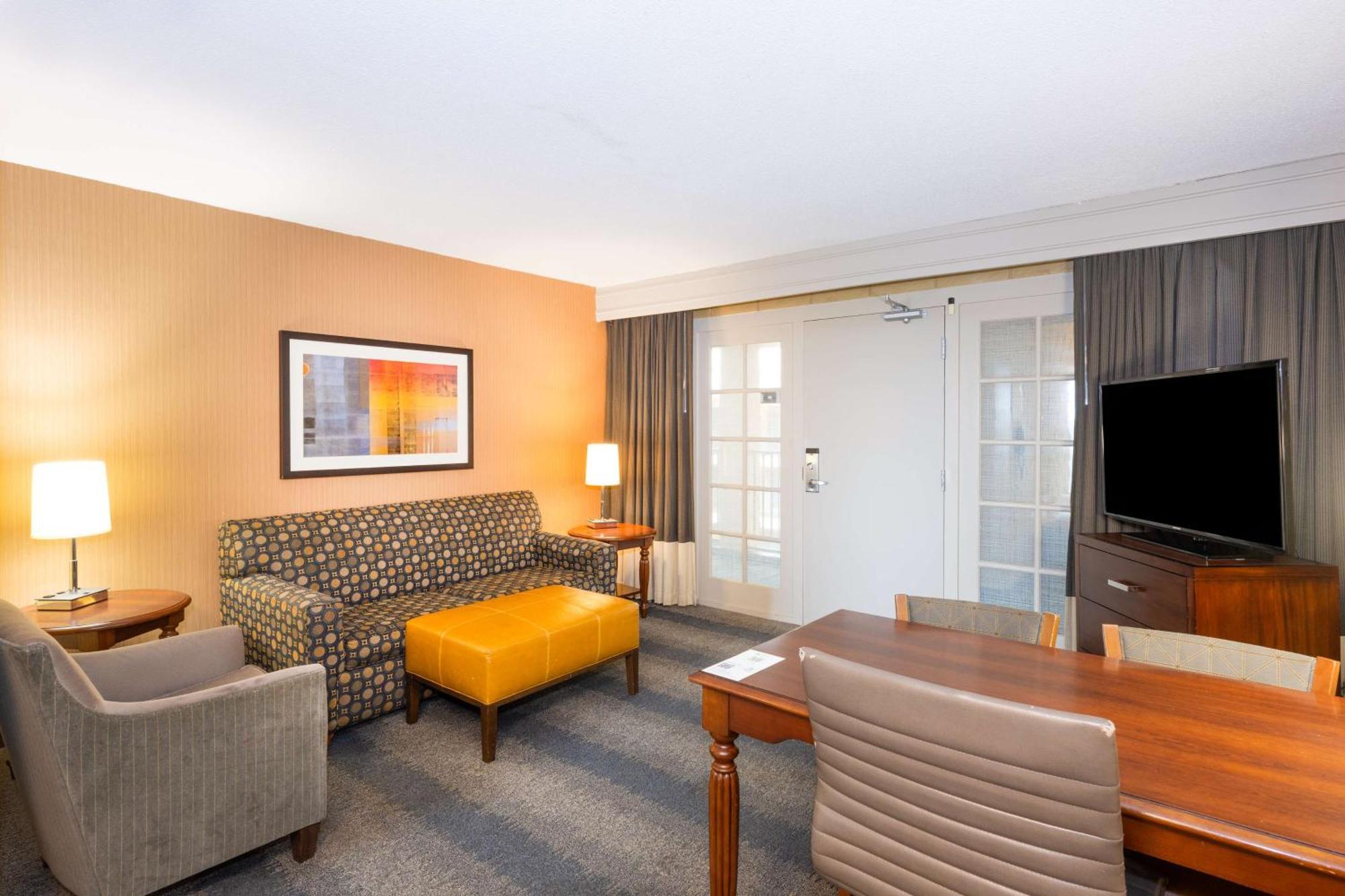 Embassy Suites By Hilton Bloomington/Minneapolis Εξωτερικό φωτογραφία