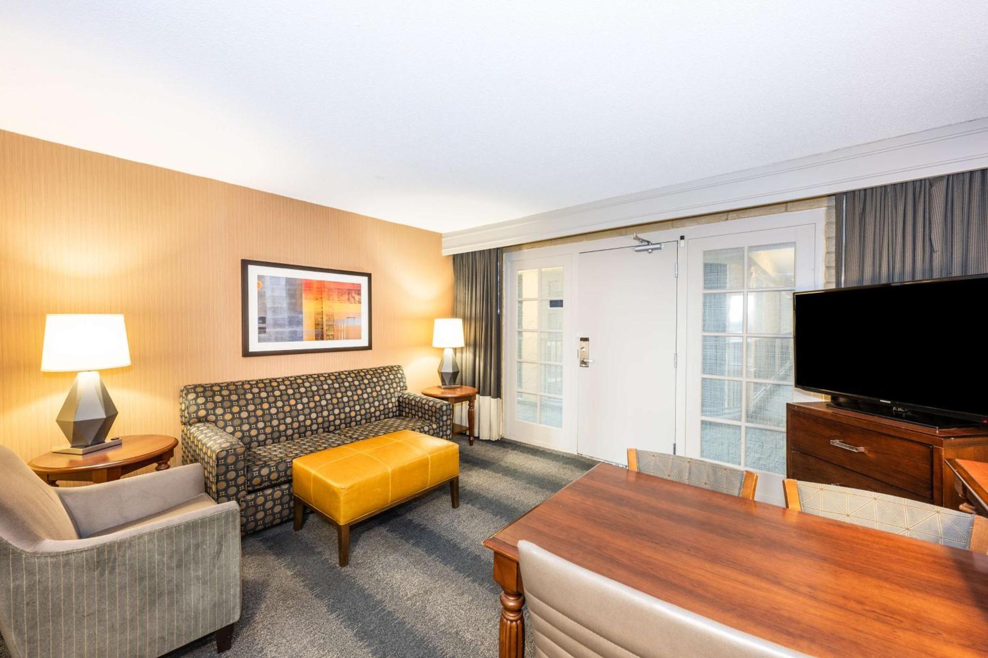 Embassy Suites By Hilton Bloomington/Minneapolis Εξωτερικό φωτογραφία