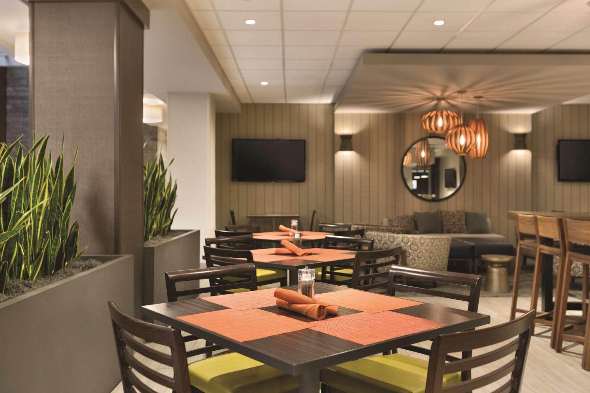 Embassy Suites By Hilton Bloomington/Minneapolis Εξωτερικό φωτογραφία