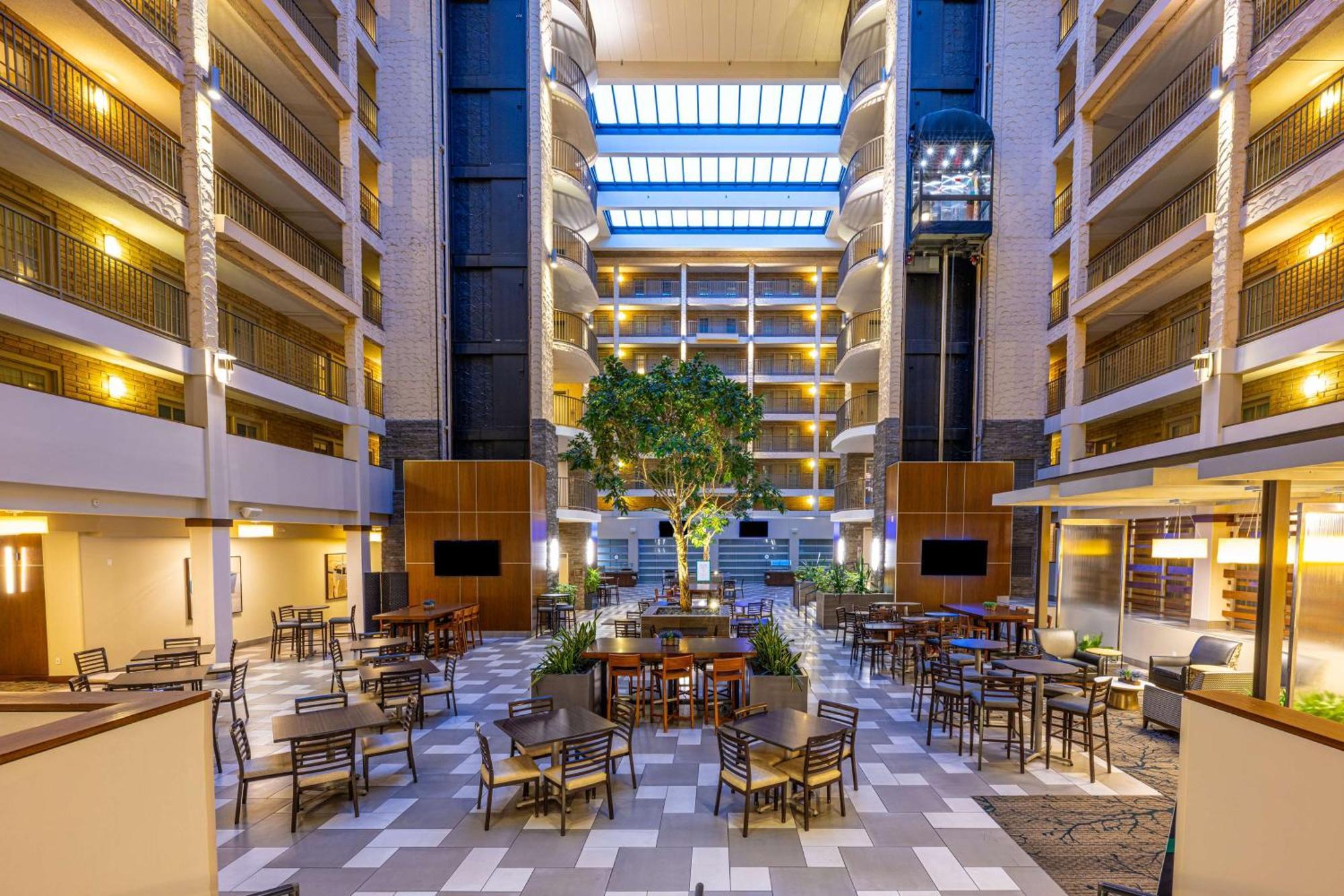 Embassy Suites By Hilton Bloomington/Minneapolis Εξωτερικό φωτογραφία